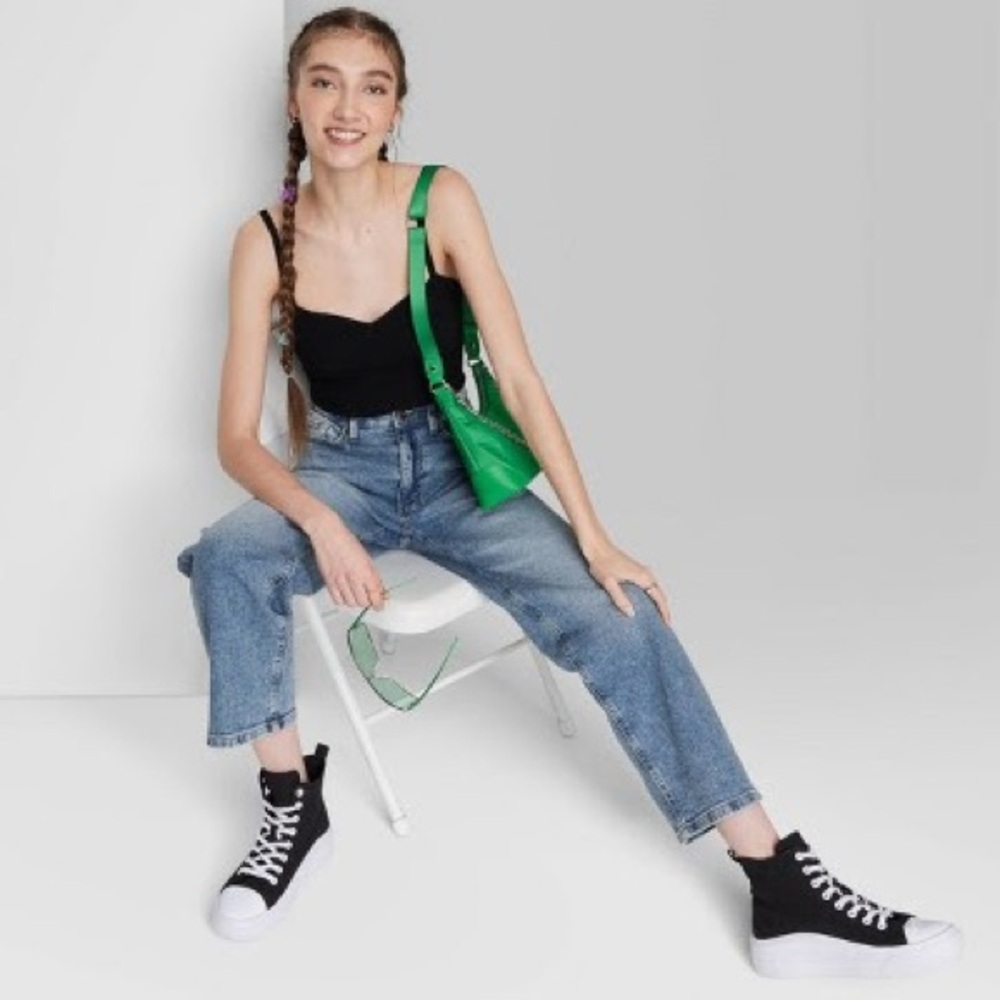 Women's High-Rise 90's Relaxed Slashed Straight Jeans - Wild Fable Size 00